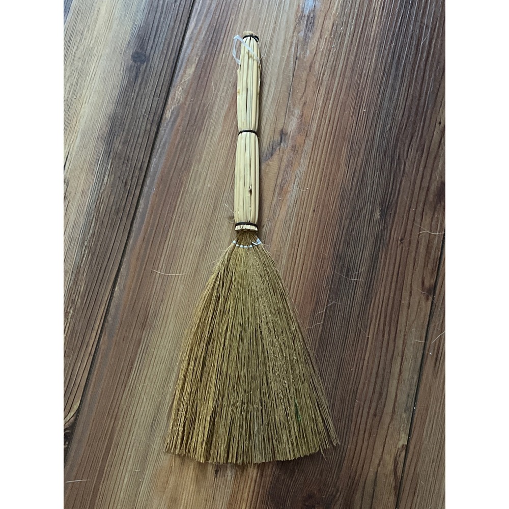 Vintage Natural Straw Whisk Broom Handheld Rustic Farmhouse Hearth Decor 12.5in